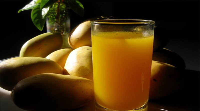 Как удалить пятна сока манго?